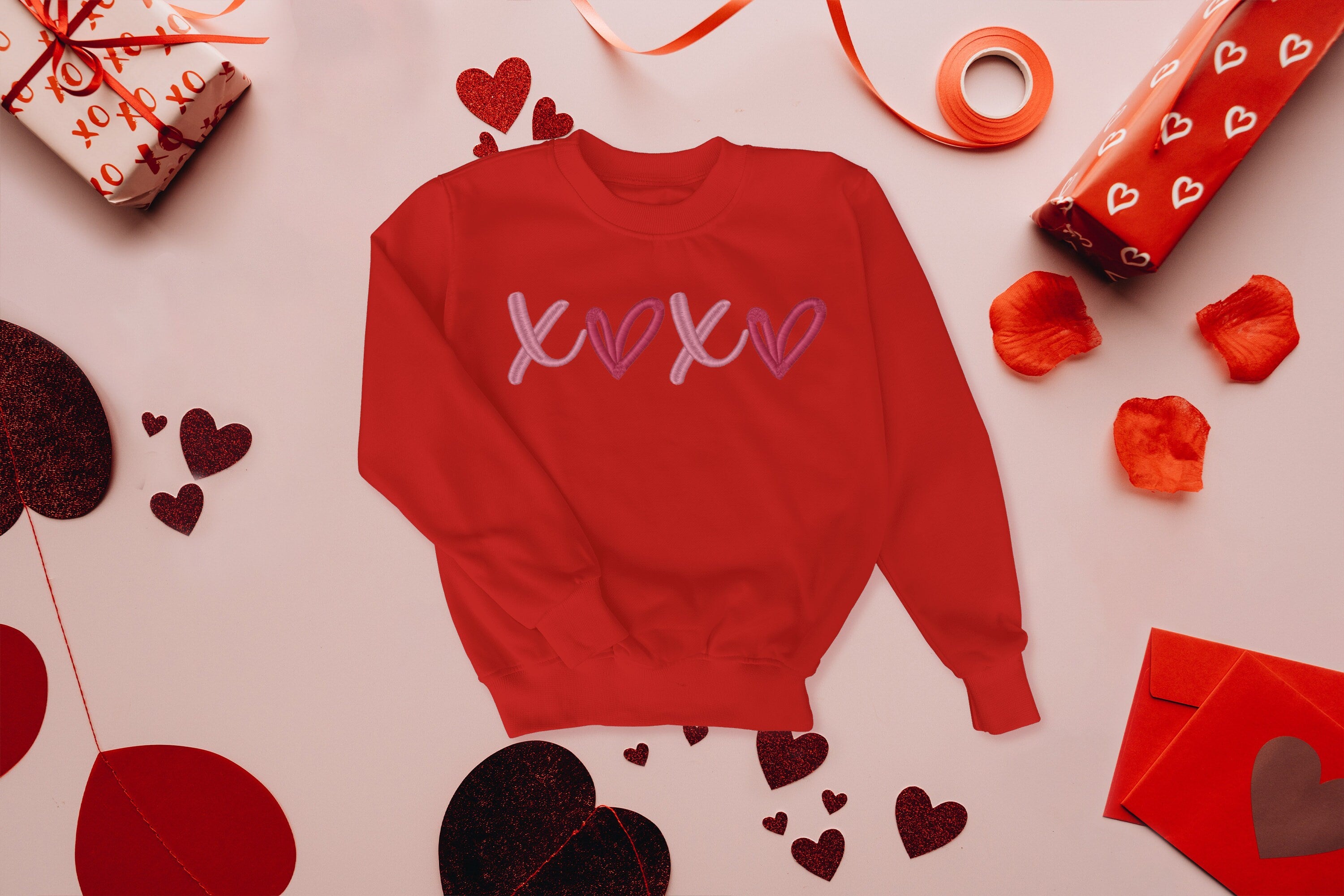 Embroidered XOXO Valentine's Day Crewneck Sweatshirt
